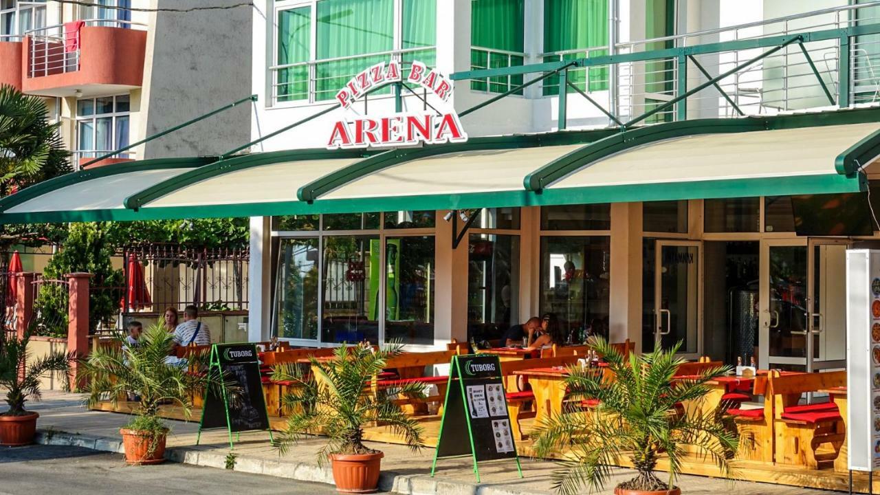 Arena Hotel Primorsko Ngoại thất bức ảnh